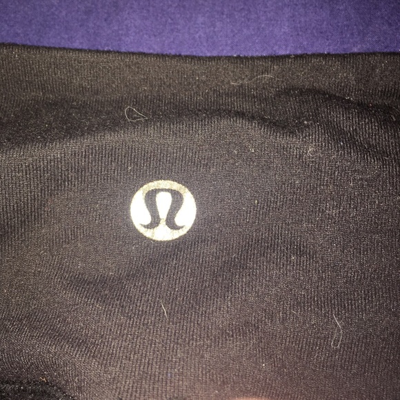 Lulu Lemon Athletic Leggings - Picture 3 of 3